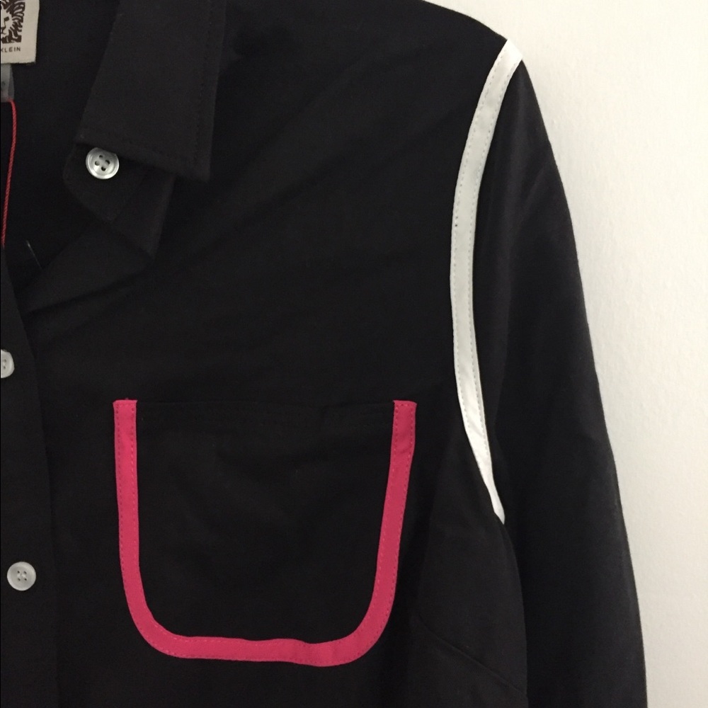 Anne Klein black top.